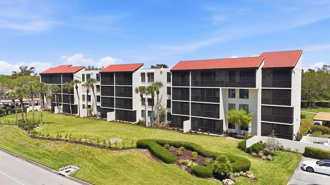 Condo in Holmes Beach, Florida, United States 2 - 18306246
