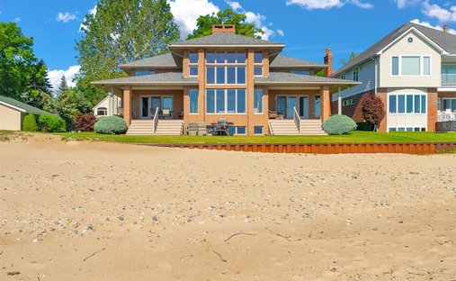House in Fort Gratiot, Michigan, United States 1