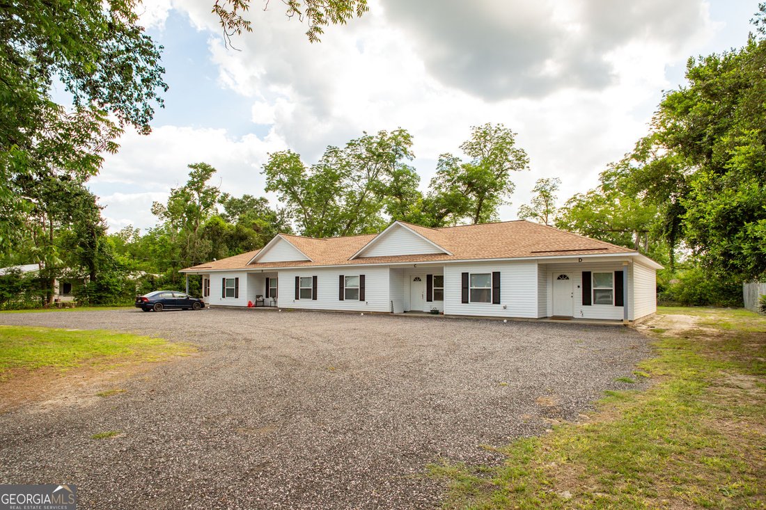 Waycross, Georgia, United States 1 - 18306740