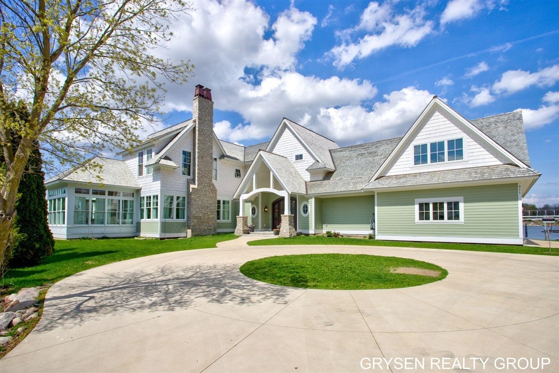 House in Caledonia, Michigan, United States 1 - 18307227