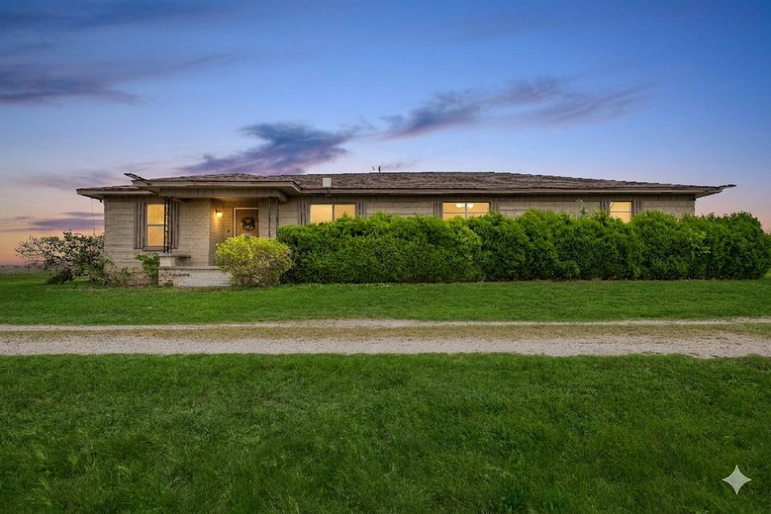 House in Georgetown, Texas, United States 2 - 17609764