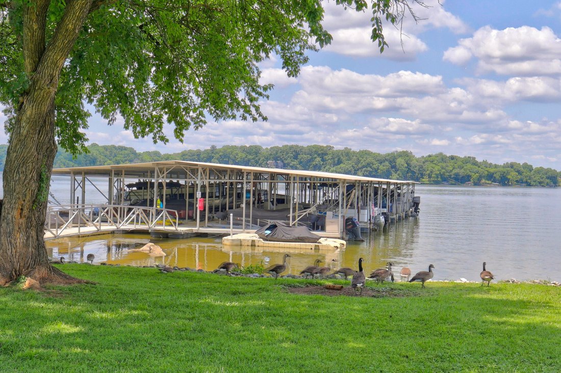 Condo in Gallatin, Tennessee, United States 1 - 18306709