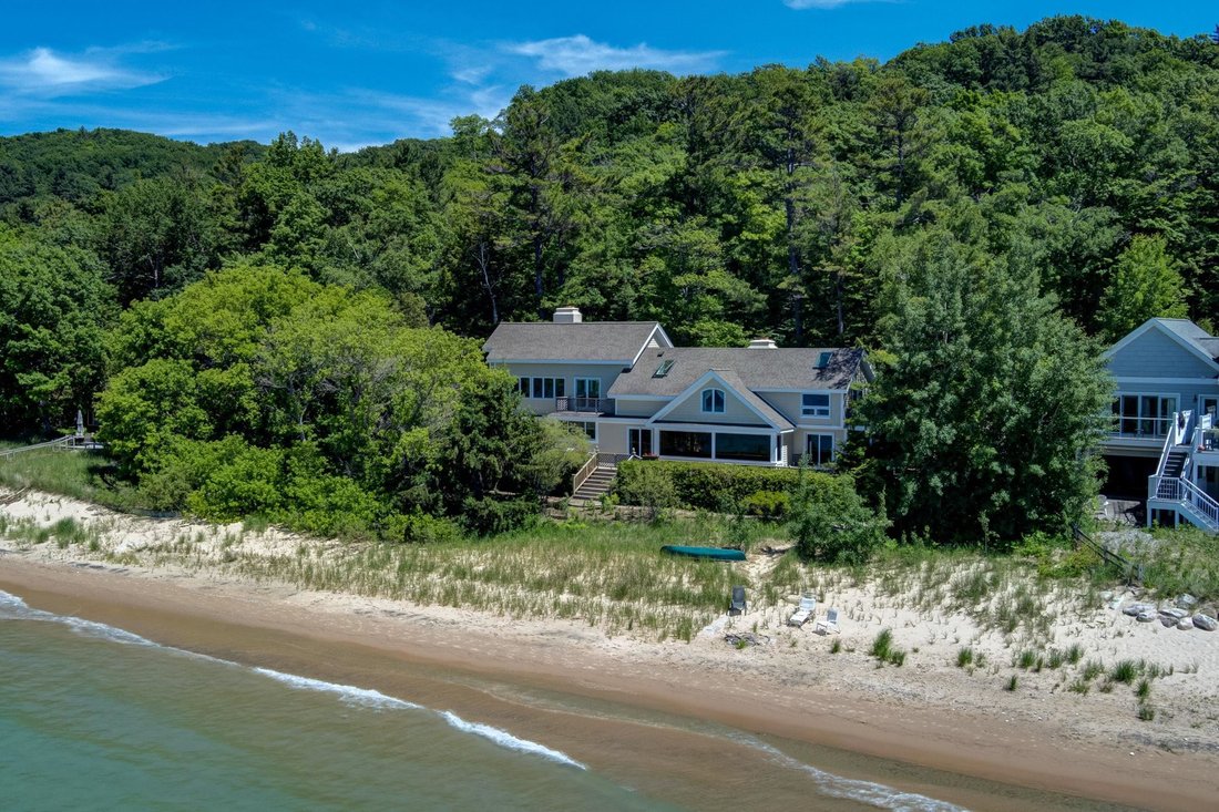 House in Lake Leelanau, Michigan, United States 1 - 18307721