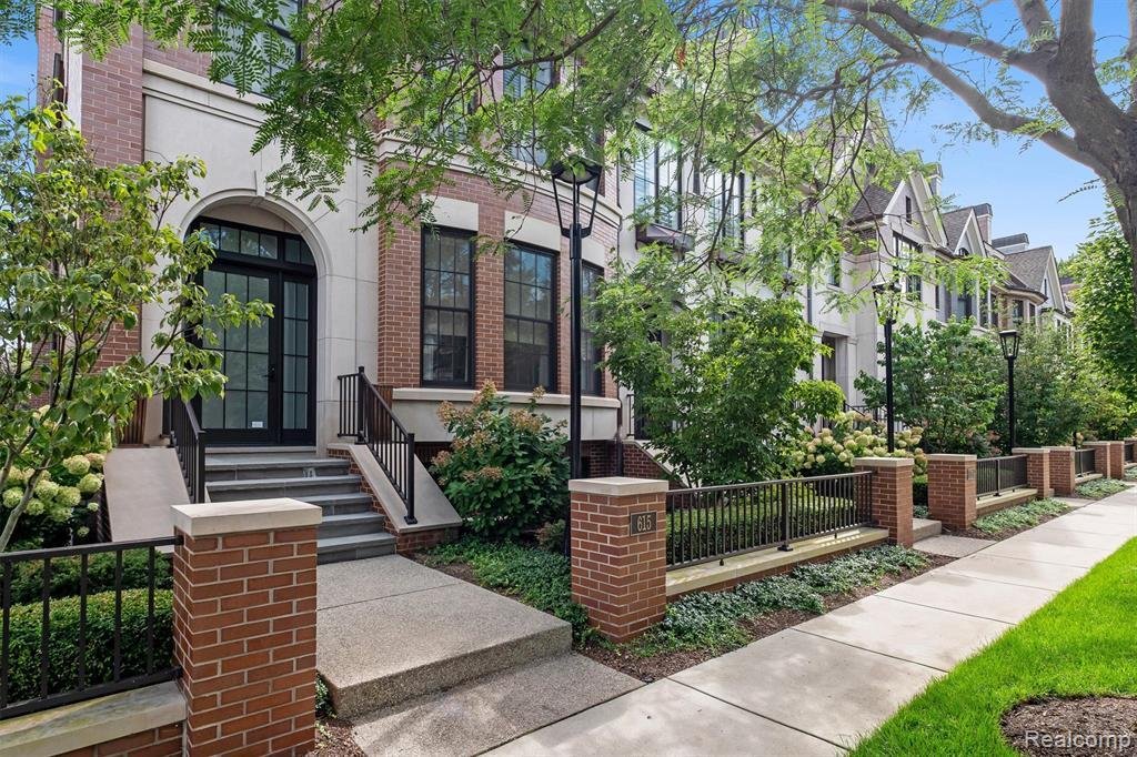Townhouse in Birmingham, Michigan, United States 2 - 18309302