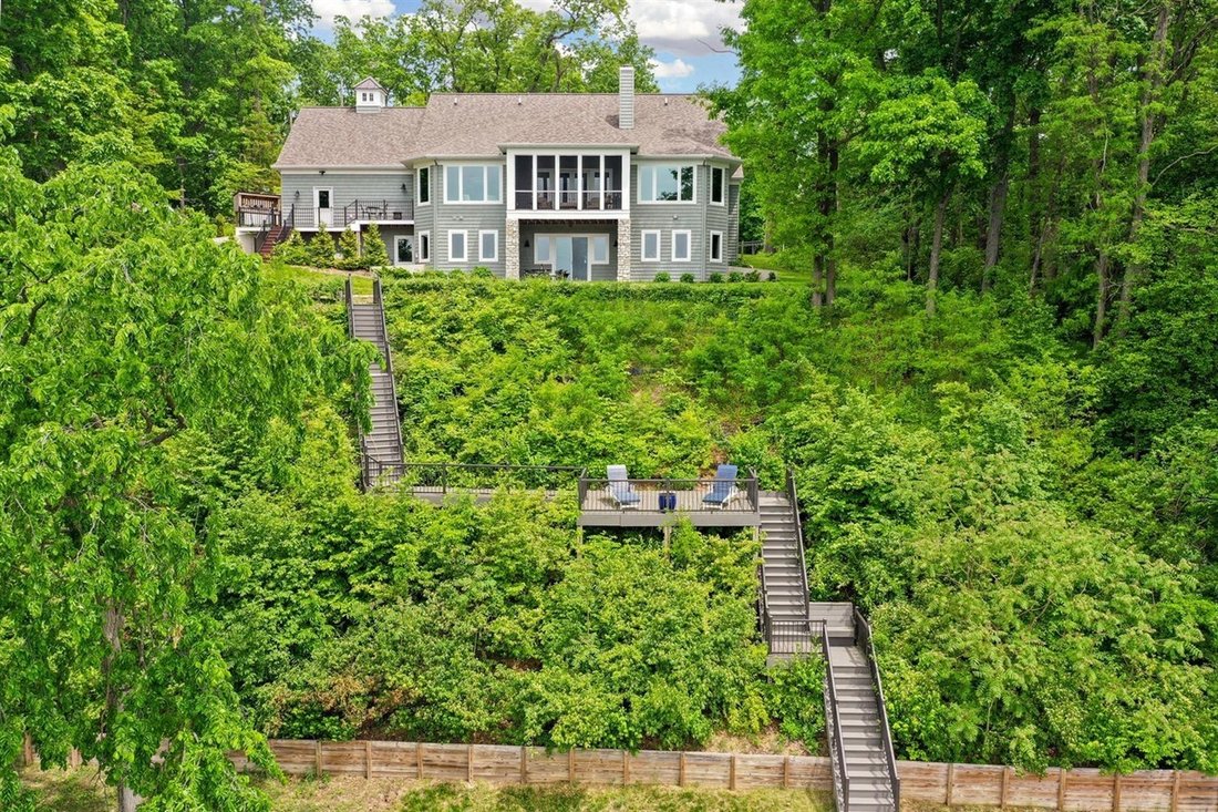 House in Three Rivers, Michigan, United States 2 - 18307561