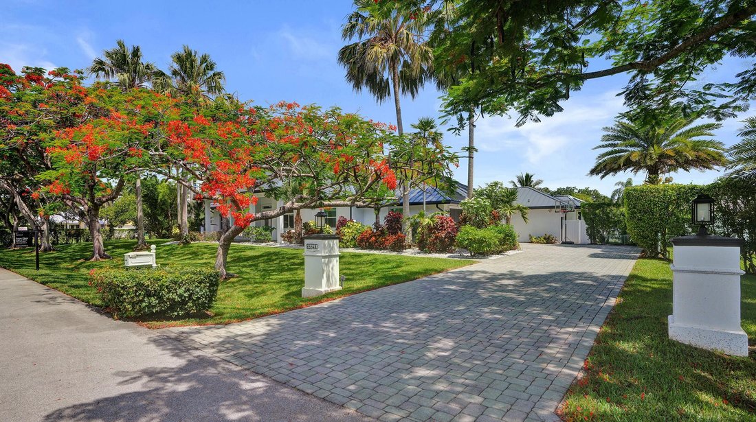 House in Plantation, Florida, United States 3 - 18306921