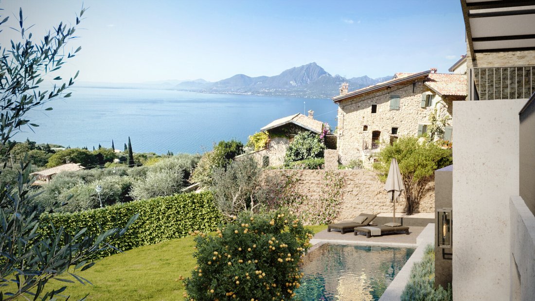 Country House in Torri del Benaco, Veneto, Italy 3 - 16040982