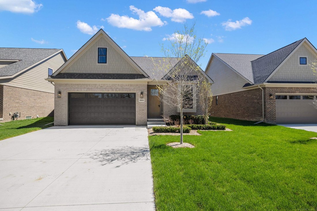 House in Troy, Michigan, United States 1 - 18307083