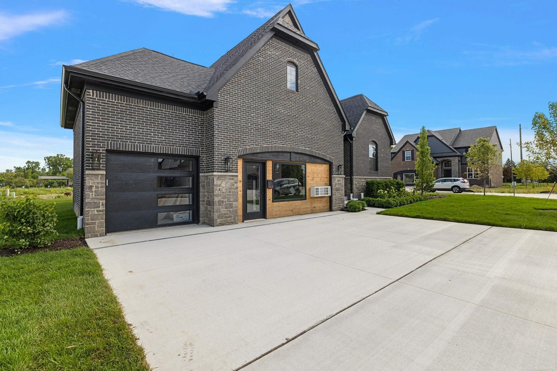 House in Sterling Heights, Michigan, United States 3 - 18307457