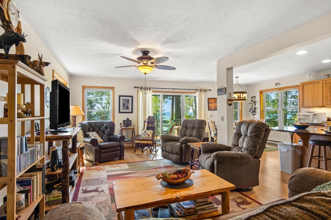 House in Elk Rapids, Michigan, United States 4 - 18309868