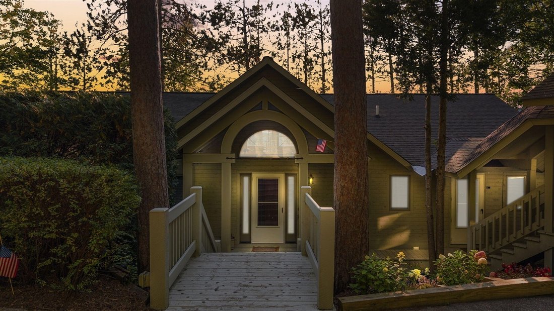 House in Petoskey, Michigan, United States 2 - 18308530