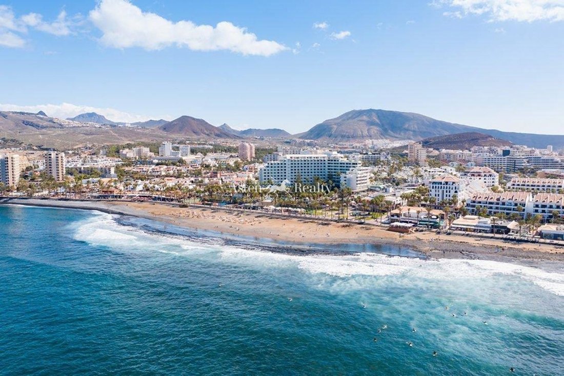 Costa Adeje, Adeje, Canary Islands 1 - 18306098