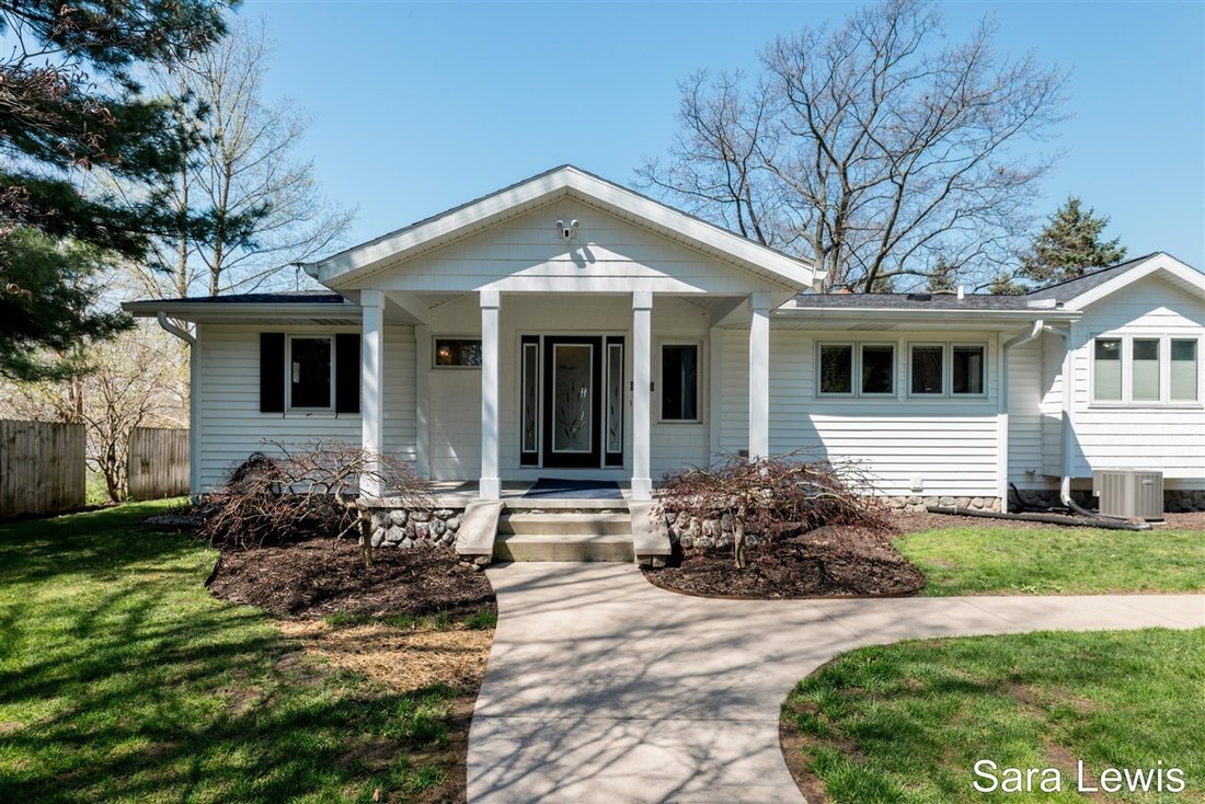 House in South Gull Lake, Michigan, United States 4 - 18307114