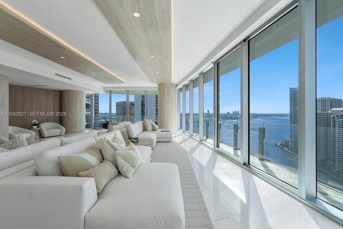 Condo in Miami, Florida, United States 4 - 18306649