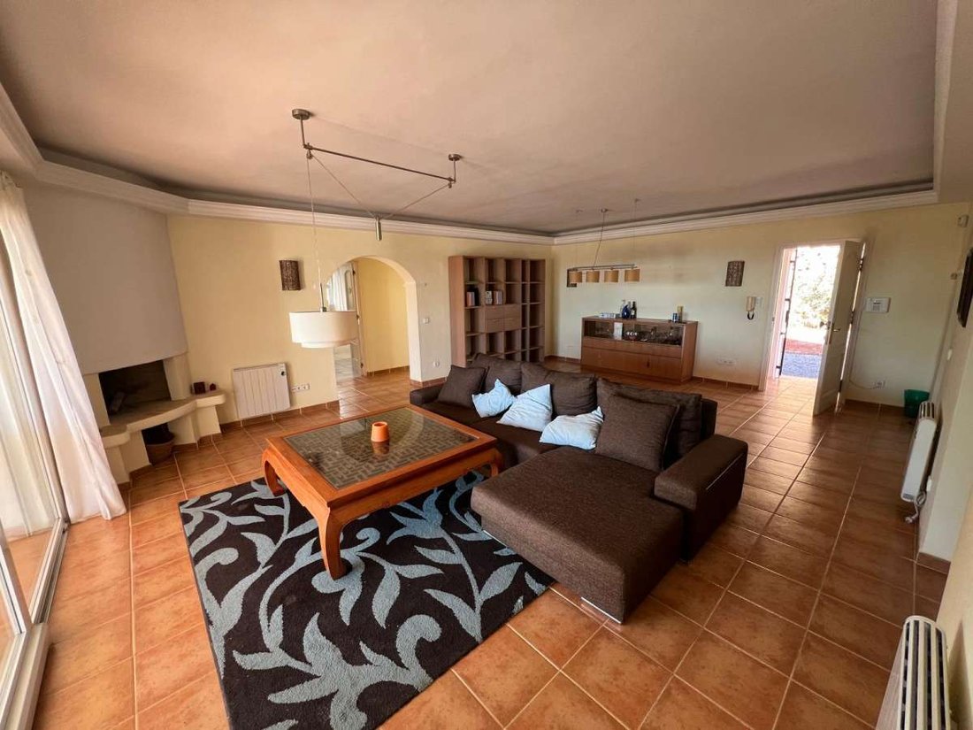 Villa in Santa Eulària des Riu, Balearische Inseln, Spanien 4 - 18305840