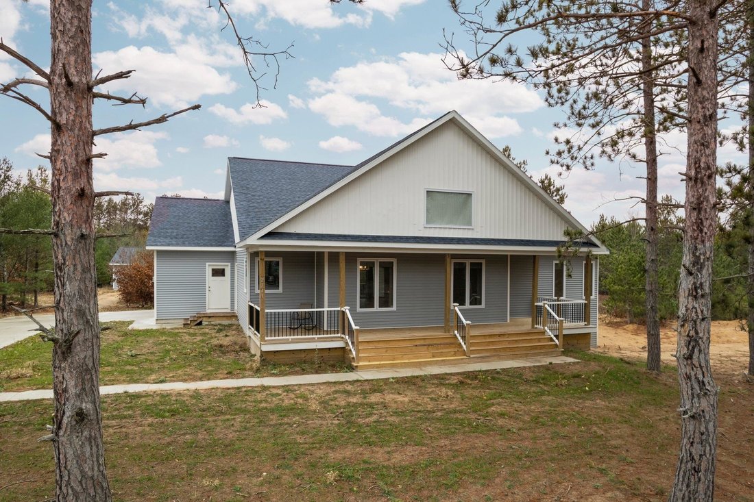 House in Kingsley, Michigan, United States 2 - 18309623