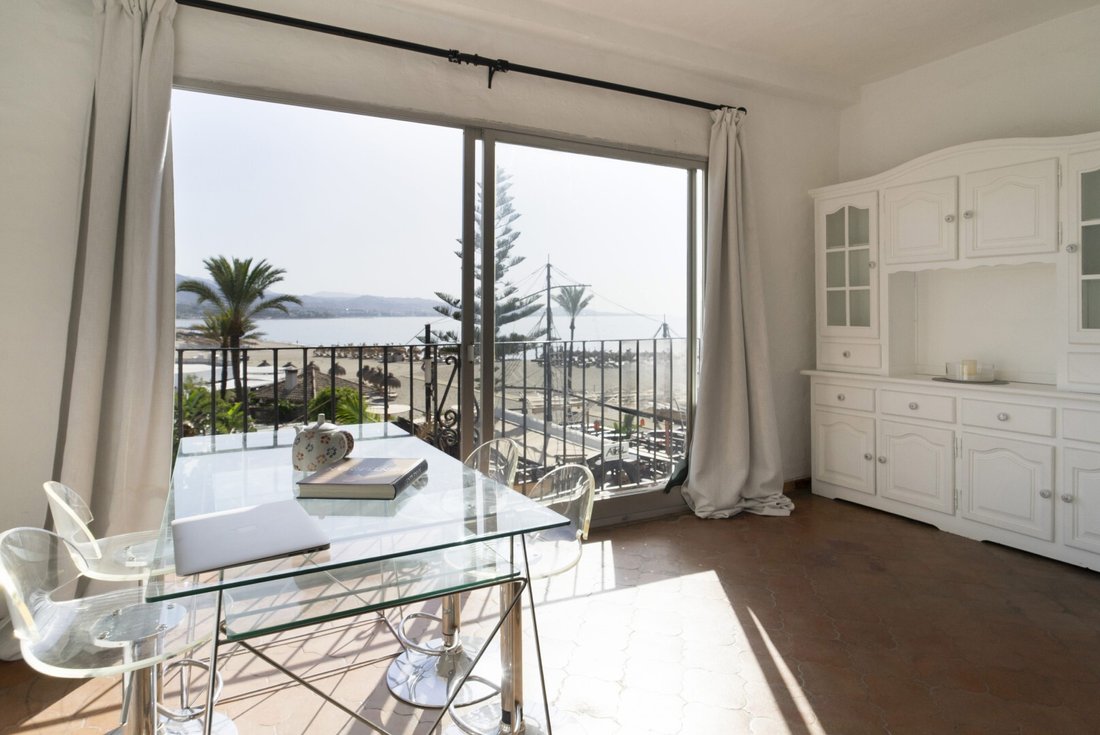 Apartment in Puerto Banus, Marbella, Spain 3 - 18306498