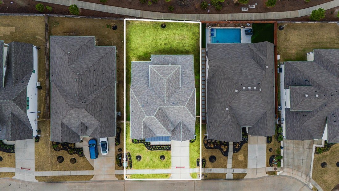 House in Conroe, Texas, United States 2 - 18306516