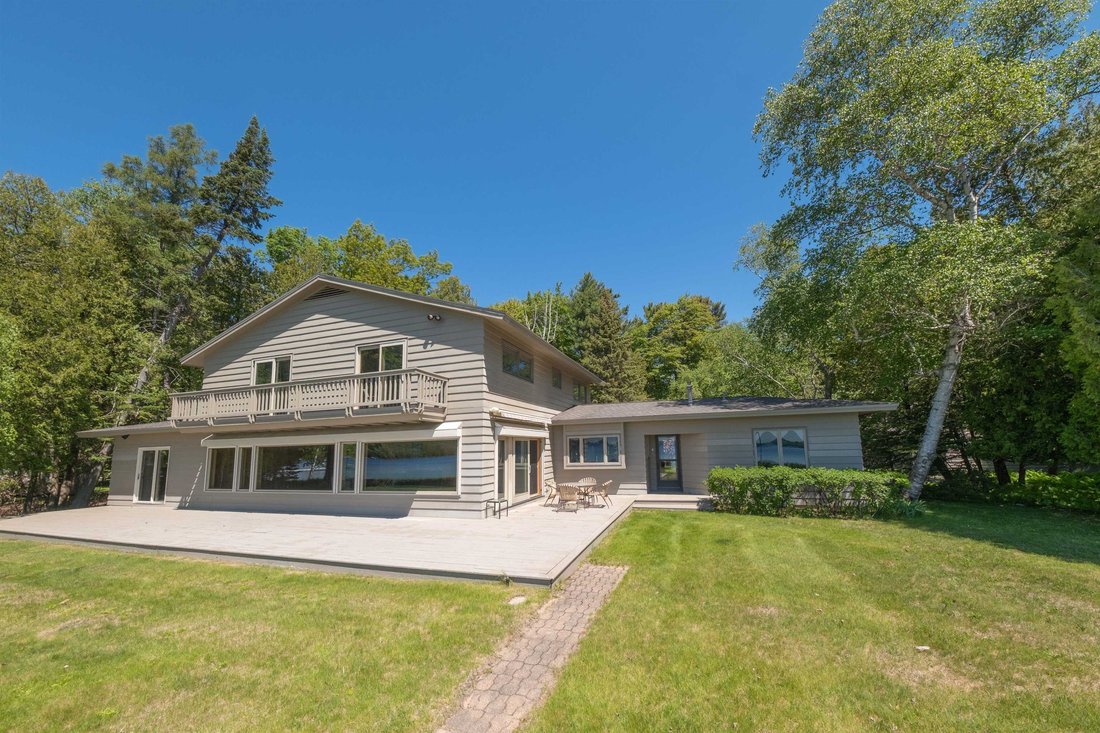House in Lake Leelanau, Michigan, United States 3 - 18307076