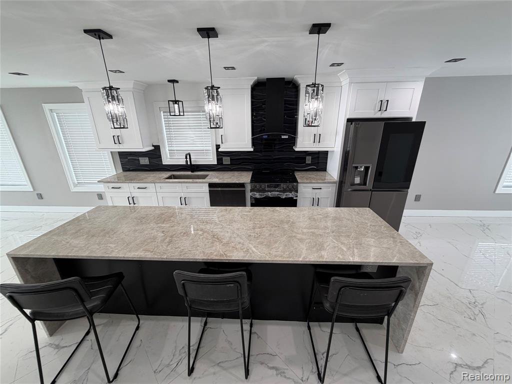 House in Walled Lake, Michigan, United States 4 - 18307446