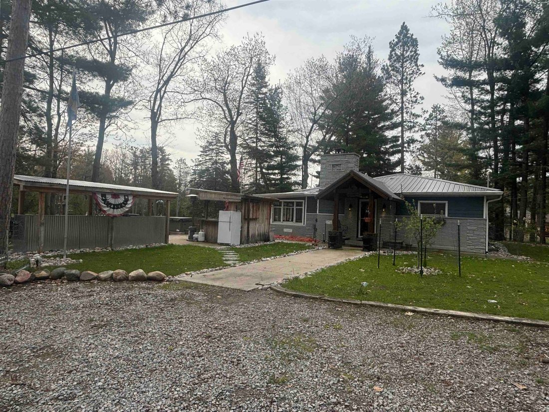 House in Rapid City, Michigan, United States 4 - 18307411