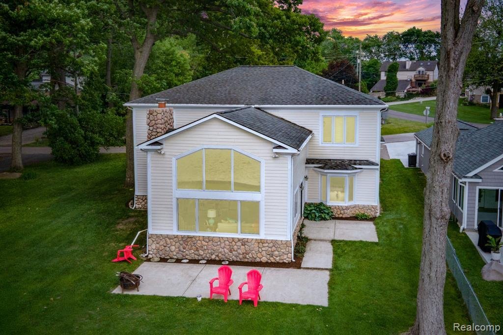 House in Highland Charter Township, Michigan, United States 2 - 18307507