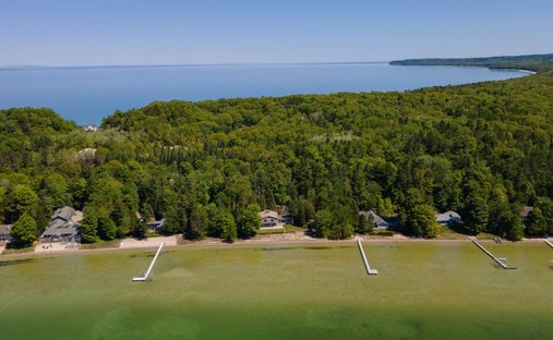 House in Lake Leelanau, Michigan, United States 1