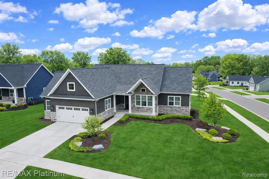 House in Brighton, Michigan, United States 1 - 18307854
