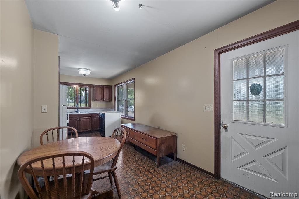 House in Dryden, Michigan, United States 5 - 18308073