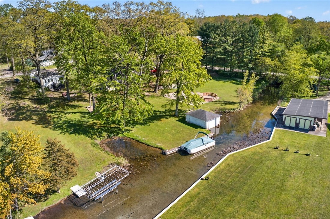 House in Vandalia, Michigan, United States 3 - 18307384