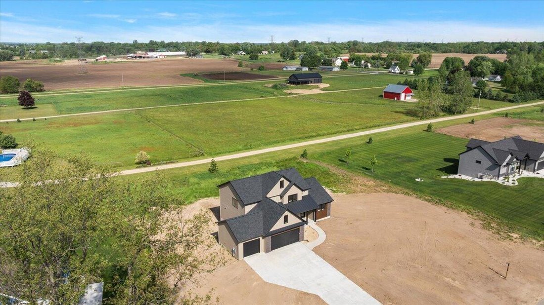 House in Zeeland, Michigan, United States 2 - 18307163
