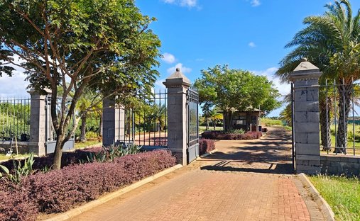 Land in Grand Baie, Rivière du Rempart District, Mauritius 1