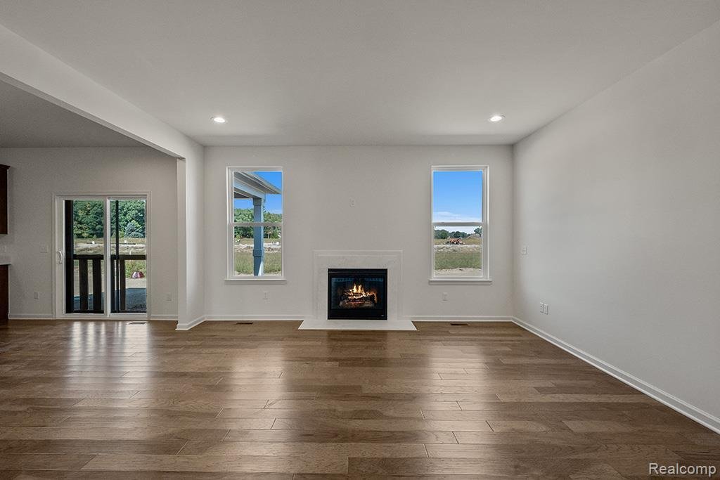 House in South Lyon, Michigan, United States 5 - 18308948