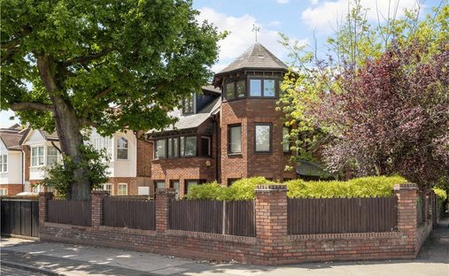 House in Cottenham Park, Merton, England 1