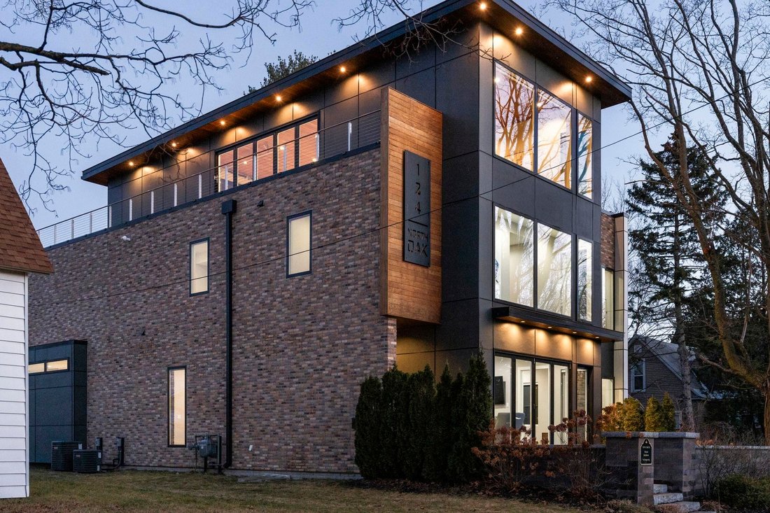 House in Garfield Township, Michigan, United States 1 - 18308735