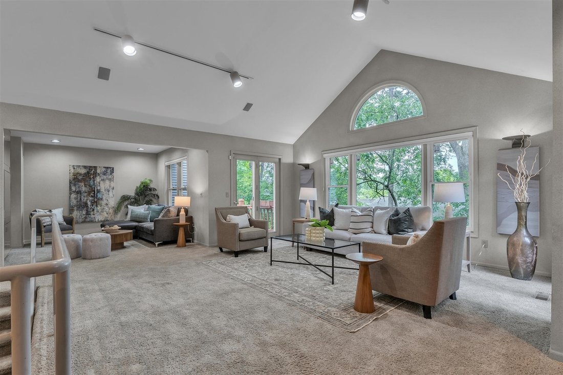 Condo in Ann Arbor, Michigan, United States 5 - 18309223