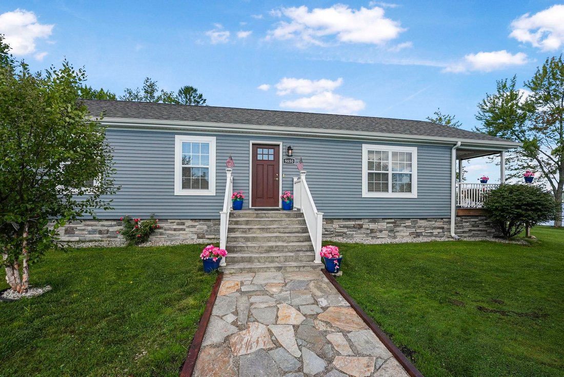 House in Garfield Township, Michigan, United States 2 - 18309893