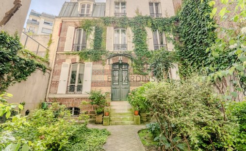 House in Palais Royal, Paris 1er Arrondissement, Paris 1
