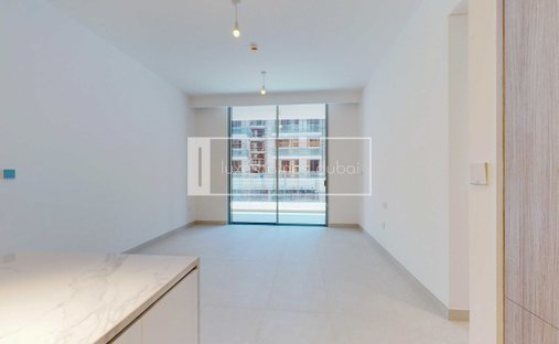 Apartment in Hadaeq Sheikh Mohammed Bin Rashid, Dubai, United Arab Emirates 1