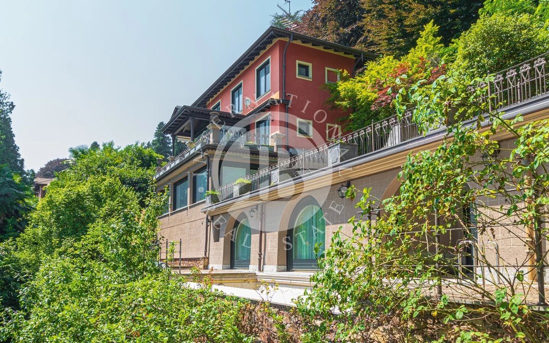Villa in Meina, Piedmont, Italy 3 - 18305940