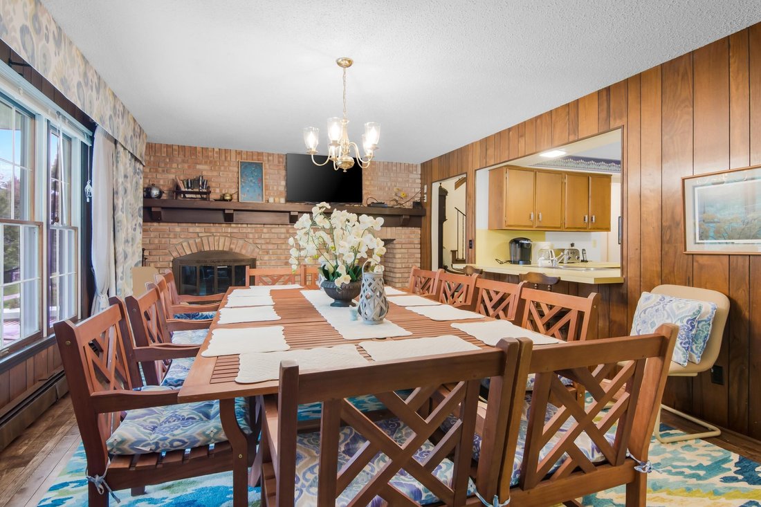 House in Central Lake, Michigan, United States 3 - 18310122