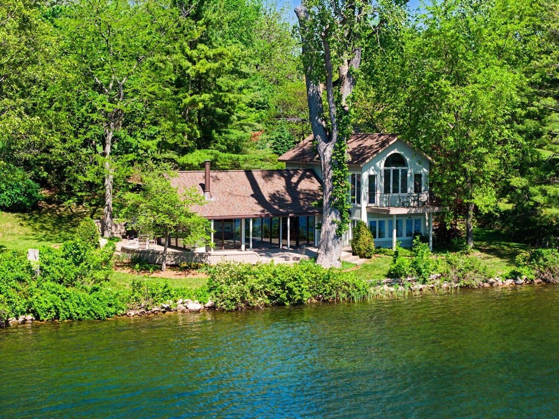 House in Gregory, Michigan, United States 1 - 18308017