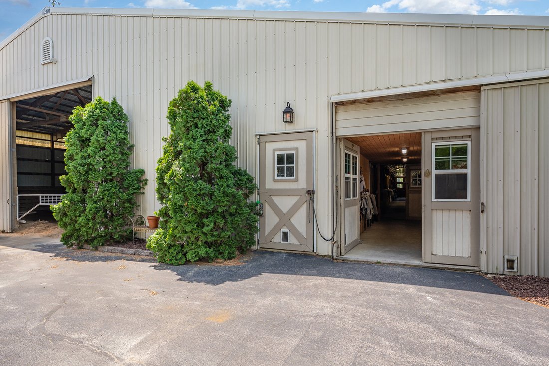 House in Caledonia, Illinois, United States 5 - 18290981