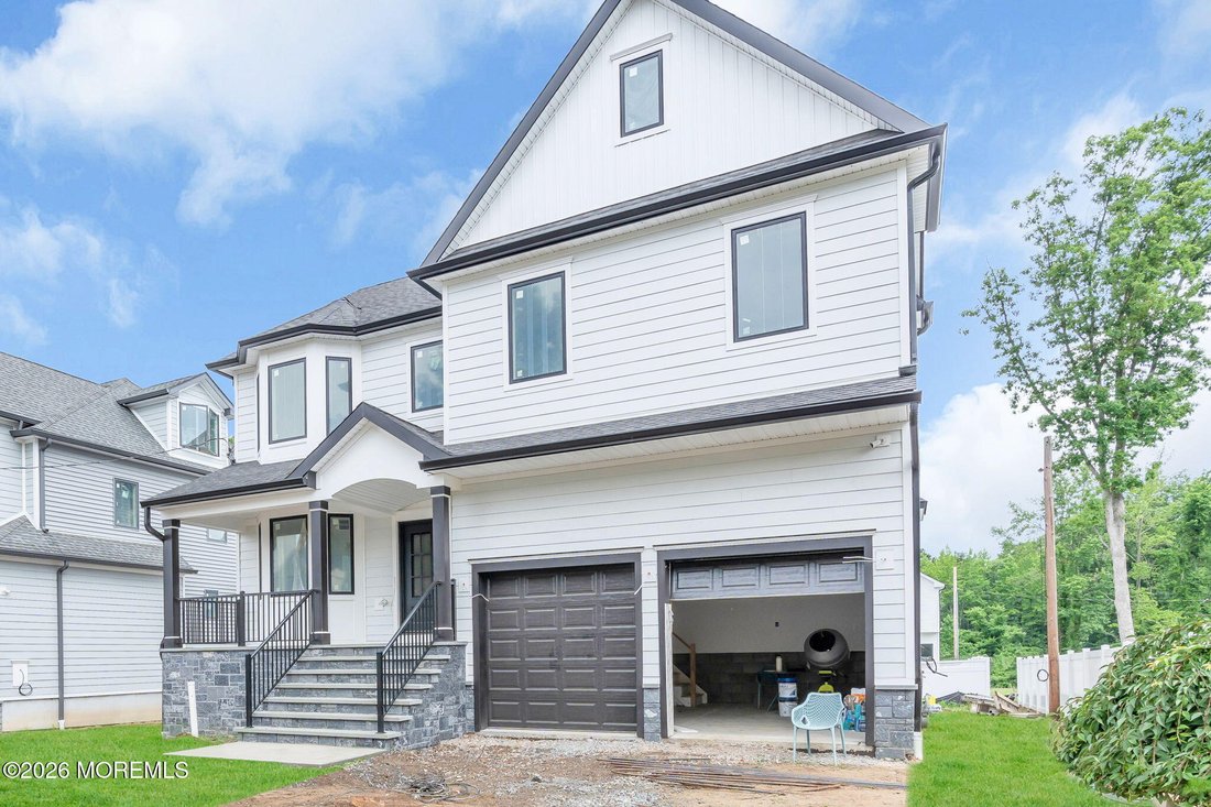 House in Marlboro Township, New Jersey, United States 3 - 18305843