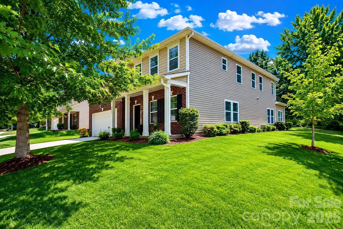 House in Charlotte, North Carolina, United States 3 - 18307017
