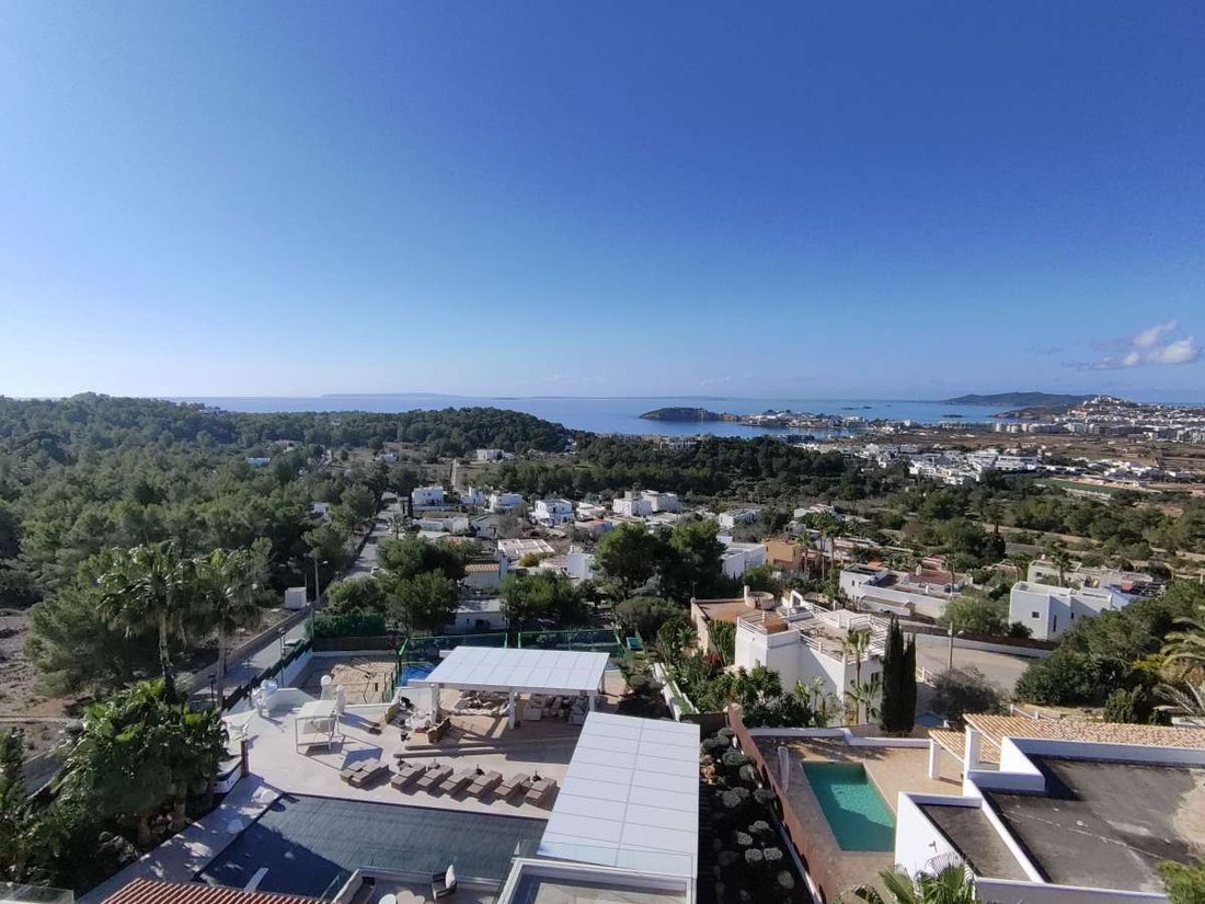 Villa in Santa Eulària des Riu, Balearische Inseln, Spanien 1 - 18305840