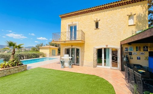 Villa in Le Dramont-Agay-Anthéor-Le Trayas, Saint-Raphaël, France 1