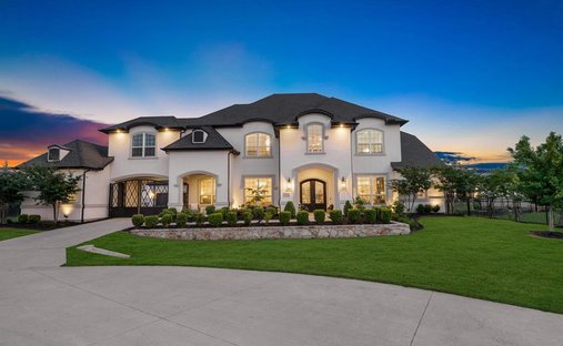 House in Lewisville, Texas, United States 1