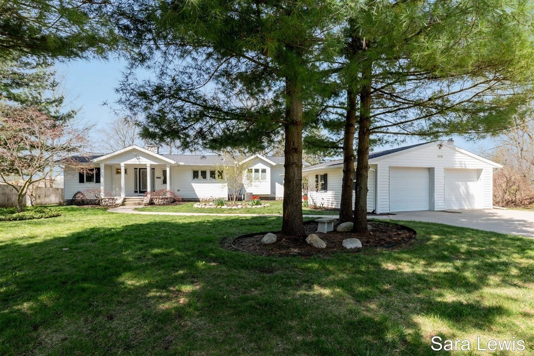 House in South Gull Lake, Michigan, United States 2 - 18307114