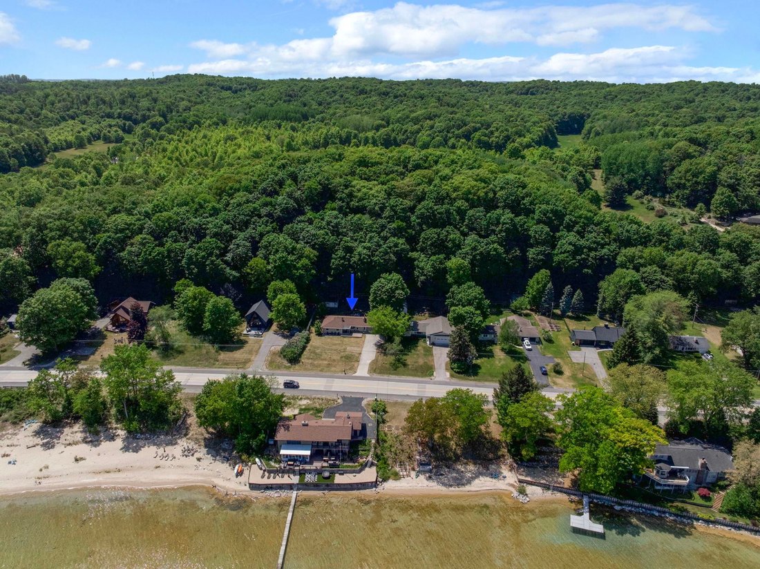 House in Garfield Township, Michigan, United States 5 - 18308905